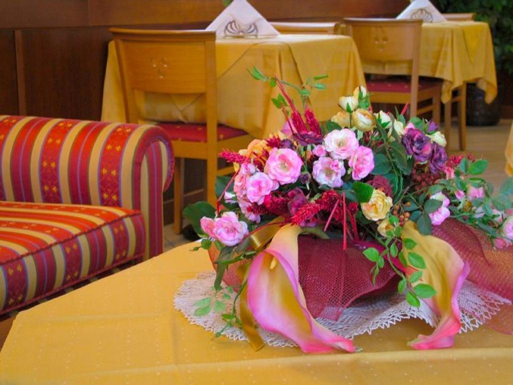 Hotel Villa Nadia Malcesine Luaran gambar